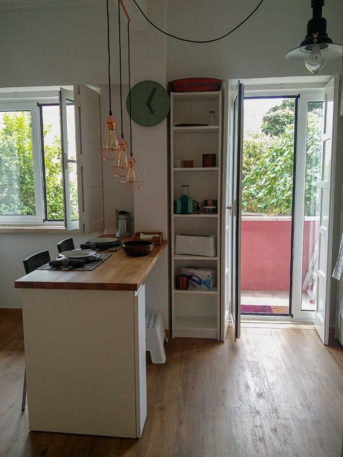 Casa Da Tia Adozinda Appartement Lissabon Buitenkant foto