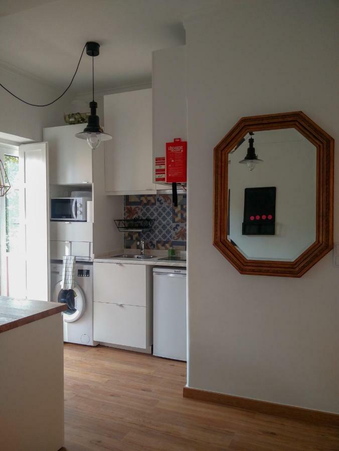 Casa Da Tia Adozinda Appartement Lissabon Buitenkant foto
